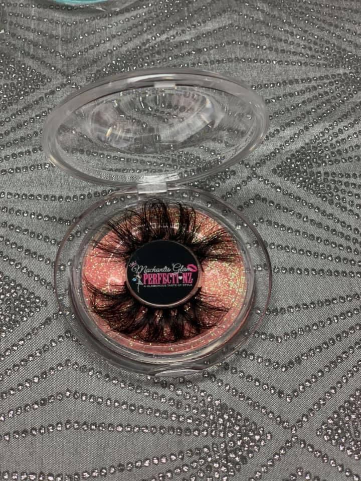 Glam Mink Eyelashes