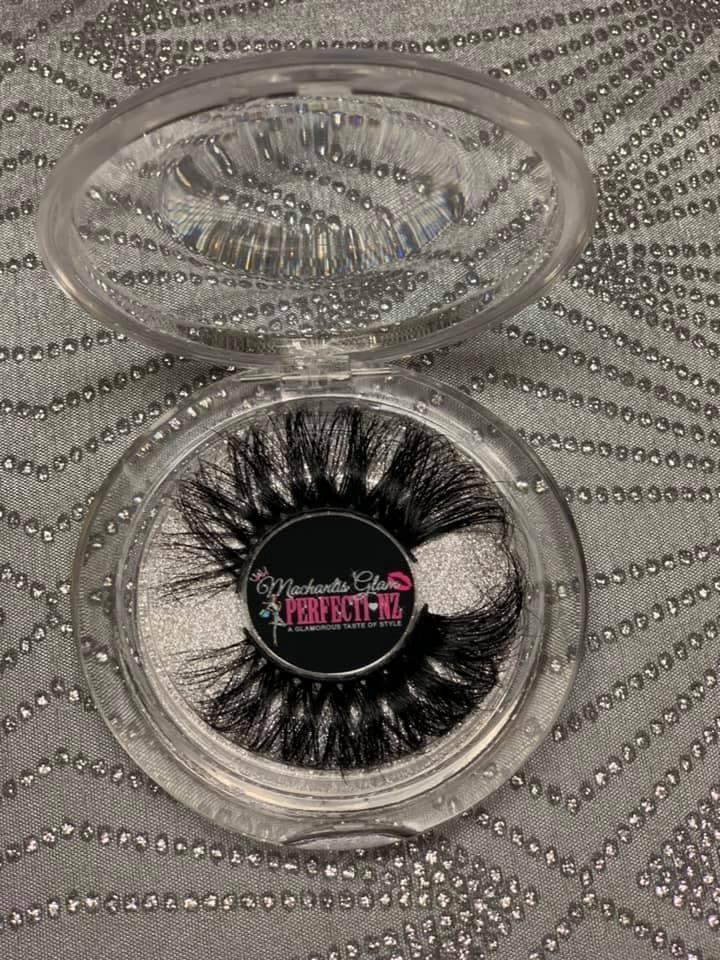 Glam Mink Eyelashes