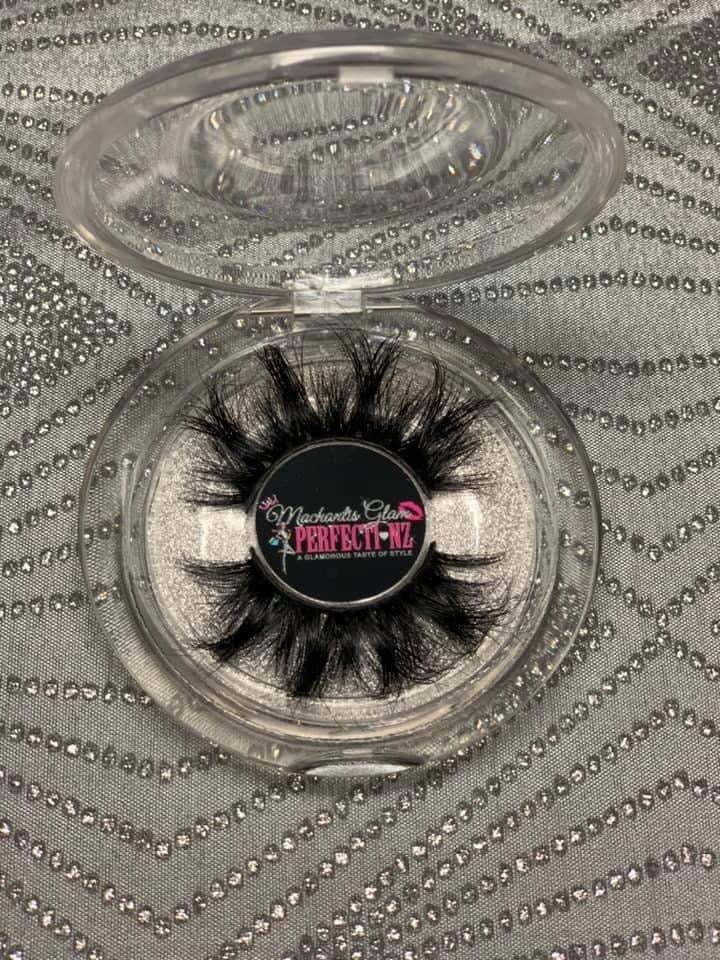 Glam Mink Eyelashes